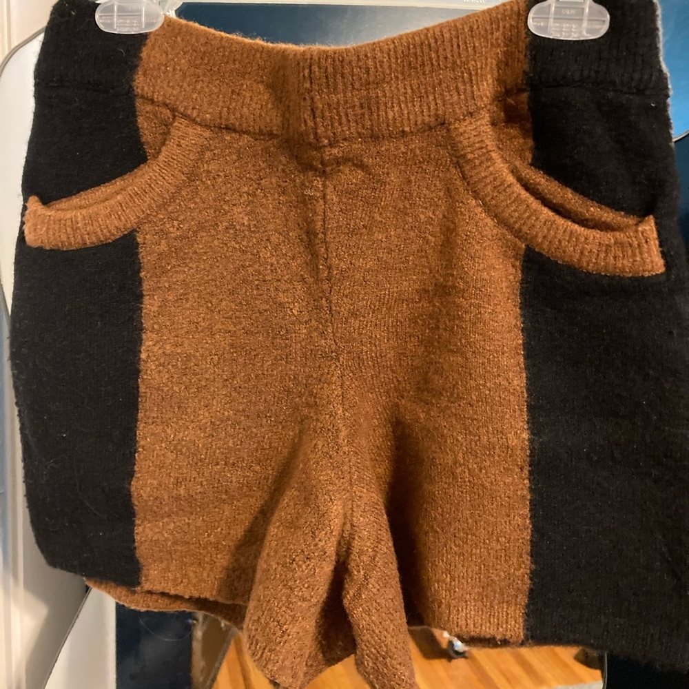 ASOS Sweater & Shorts Set - Picture 4 of 6